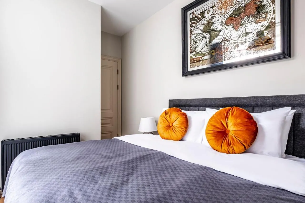 Daire Charming Flat With Central Location In Beyoglu İstanbul